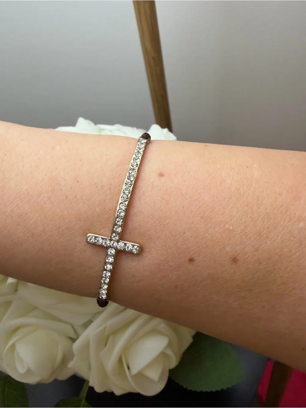 Rhinestone Cross Stretch Bracelet - Silver Crystal